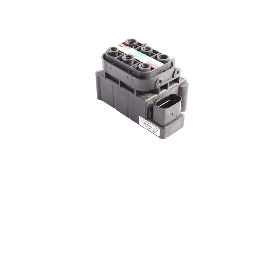 Valve Block Mercedes W205 C219 W222 Air Suspension Unit Module to with Part number A0993200058 Valve Block Mercedes W205 C219 W222 Air Suspension Unit Module - SKU A0993200058 - Part number A0993200058