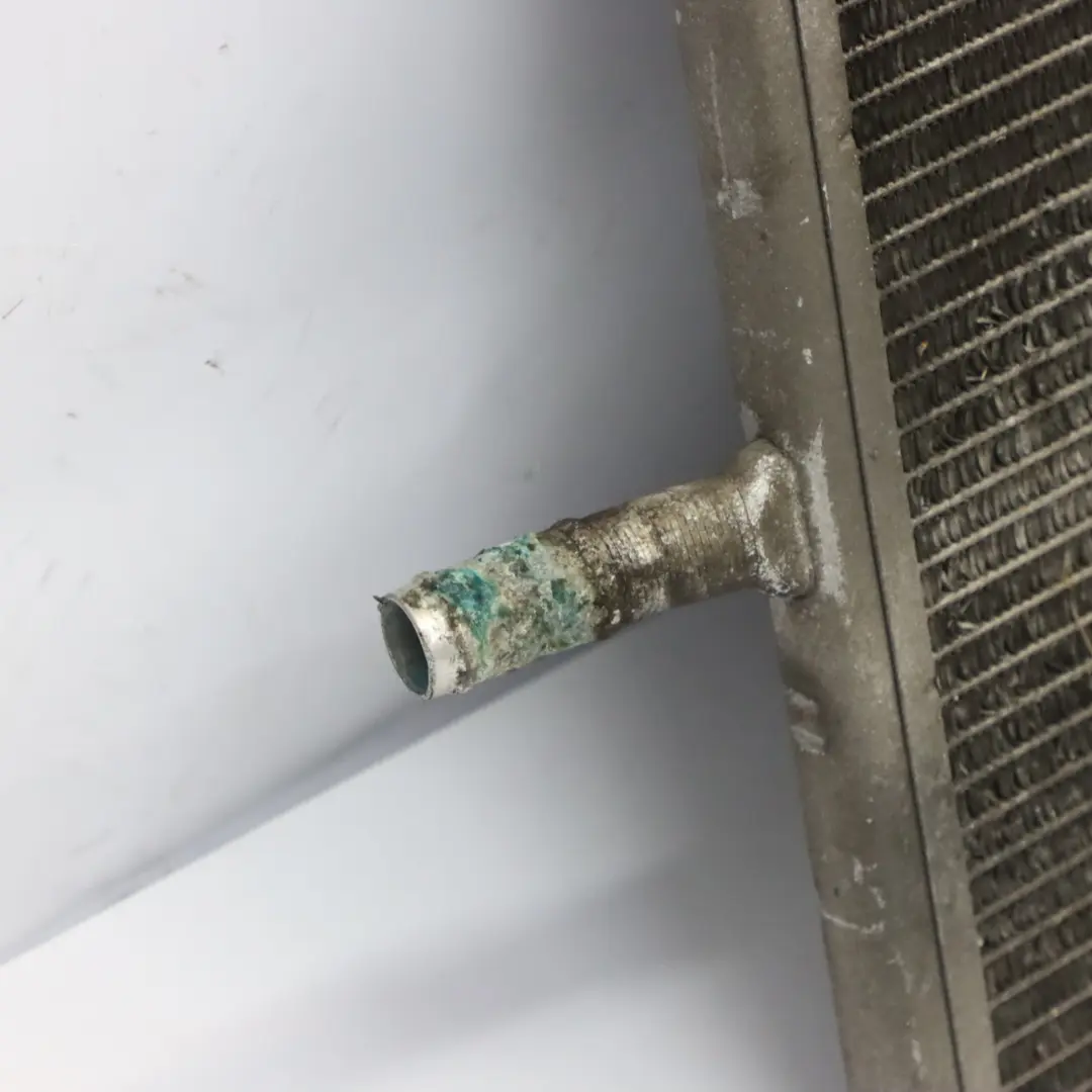 M133 Chłodnica do Mercedes C117 X156 W176 45 AMG o numerze A0995006403 Mercedes C117 X156 W176 45 AMG M133 Chłodnica - SKU A0995006403 - Numer Części A0995006403