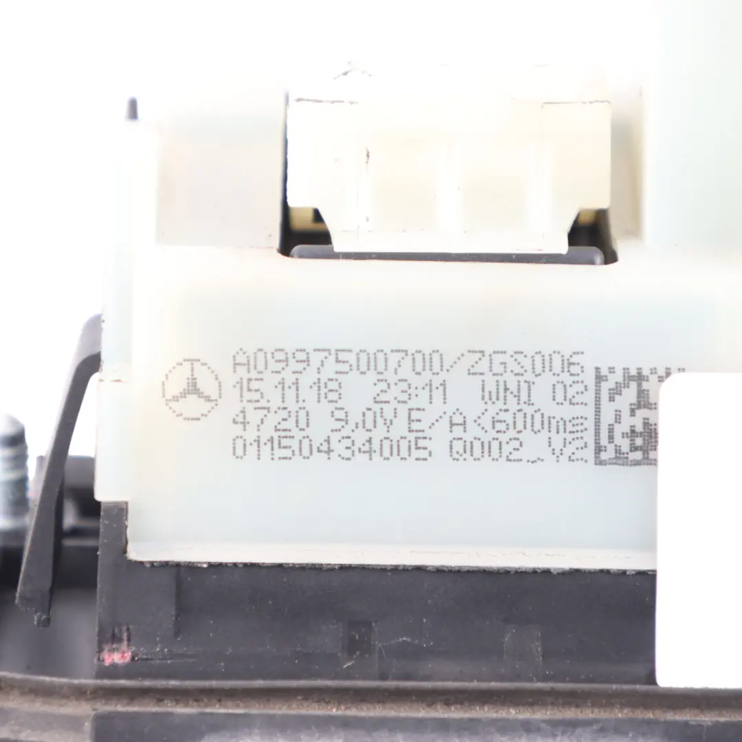 Asa del portón trasero Mercedes W177 W205 Cambiar cámara para con número de pieza A0997500700 Asa del portón trasero Mercedes W177 W205 Cambiar cámara - SKU A0997500700-1 - Número de pieza A0997500700