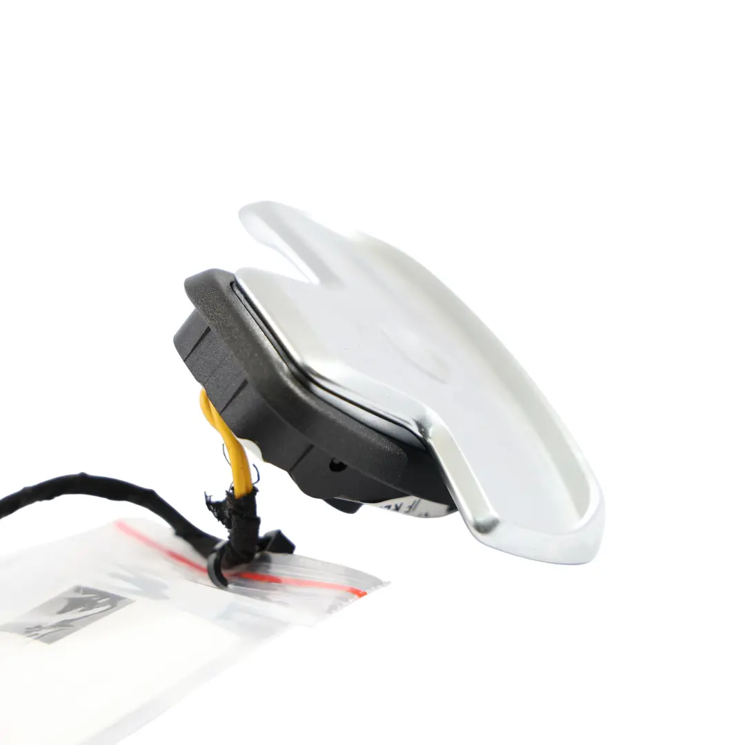 Lenkrad Paddel Schalter Minus Links für Mercedes W222 mit Teilenummer A0999051200 Mercedes W222 Lenkrad Paddel Schalter Minus Links - SKU A0999051200 - Teilenummer A0999051200