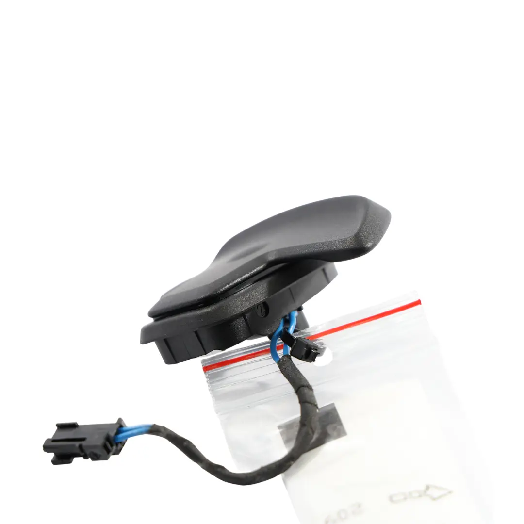 Paddle Shift Plus Derecha Negro para Volante Mercedes C238 con número de pieza A0999052001 Volante Mercedes C238 Paddle Shift Plus Derecha Negro - SKU A0999052001-1 - Número de pieza A0999052001