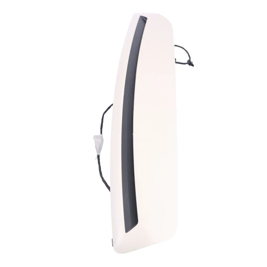 Feu Stop Arrière Supplémentaire pour Mercedes W205 W213 à propos du numéro de pièce A0999067500 Mercedes W205 W213 Feu Stop Arrière Supplémentaire - SKU A0999067500-2 - Numéro de pièce A0999067500