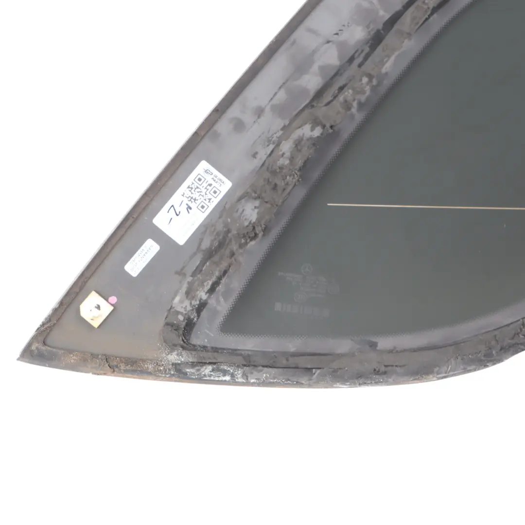 Cristal Ventana Lateral Trasera Fija Izquierda AS3 para Mercedes ML W164 con número de pieza A1646701511 Mercedes ML W164 Cristal Ventana Lateral Trasera Fija Izquierda AS3 - SKU A1646701511 - Número de pieza A1646701511