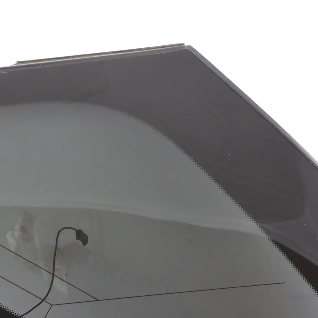 Vetro Laterale Quarto Posteriore Fisso Sinistro AS3 per Mercedes ML W164 con numero di parte A1646701511 Mercedes ML W164 Vetro Laterale Quarto Posteriore Fisso Sinistro AS3 - SKU A1646701511 - Numero di parte A1646701511