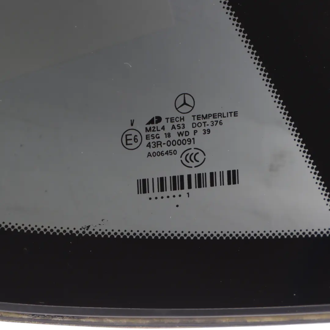 Cristal Ventana Lateral Trasera Fija Izquierda AS3 para Mercedes ML W164 con número de pieza A1646701511 Mercedes ML W164 Cristal Ventana Lateral Trasera Fija Izquierda AS3 - SKU A1646701511 - Número de pieza A1646701511