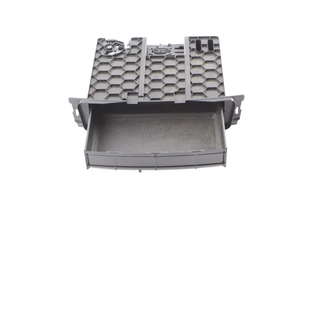 Consola Central Salpicadero Compartimento Cenicero para Mercedes W164 con número de pieza A1646801152 Mercedes W164 Consola Central Salpicadero Compartimento Cenicero - SKU A1646801152-1 - Número de pieza A1646801152