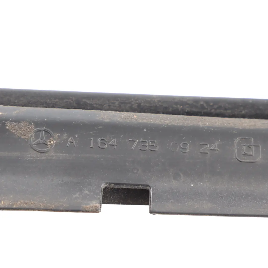 Door Window Triangle Seal Gasket Left N/S to Mercedes W164 Rear with Part number A1647302355 Mercedes W164 Rear Door Window Triangle Seal Gasket Left N/S - SKU A1647302355 - Part number A1647302355