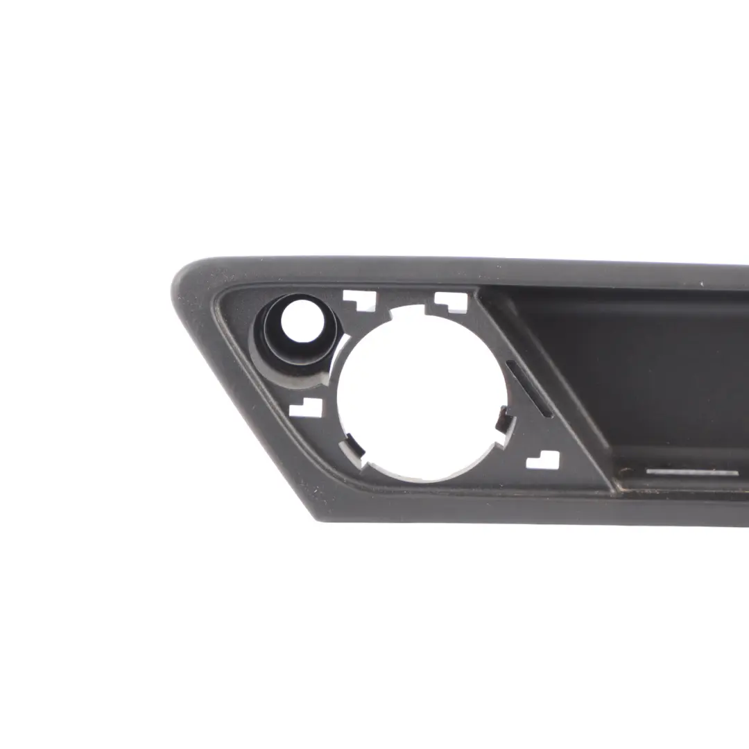 Interior Door Left N/S Handle to Mercedes ML W164 Rear with Part number A1647660764 Mercedes ML W164 Rear Interior Door Left N/S Handle - SKU A1647660764 - Part number A1647660764