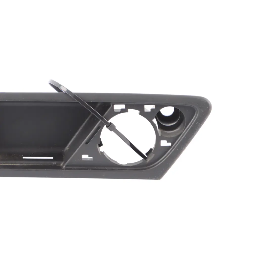 Interior Door Right O/S Handle to Mercedes ML W164 Rear with Part number A1647660864 Mercedes ML W164 Rear Interior Door Right O/S Handle - SKU A1647660864 - Part number A1647660864