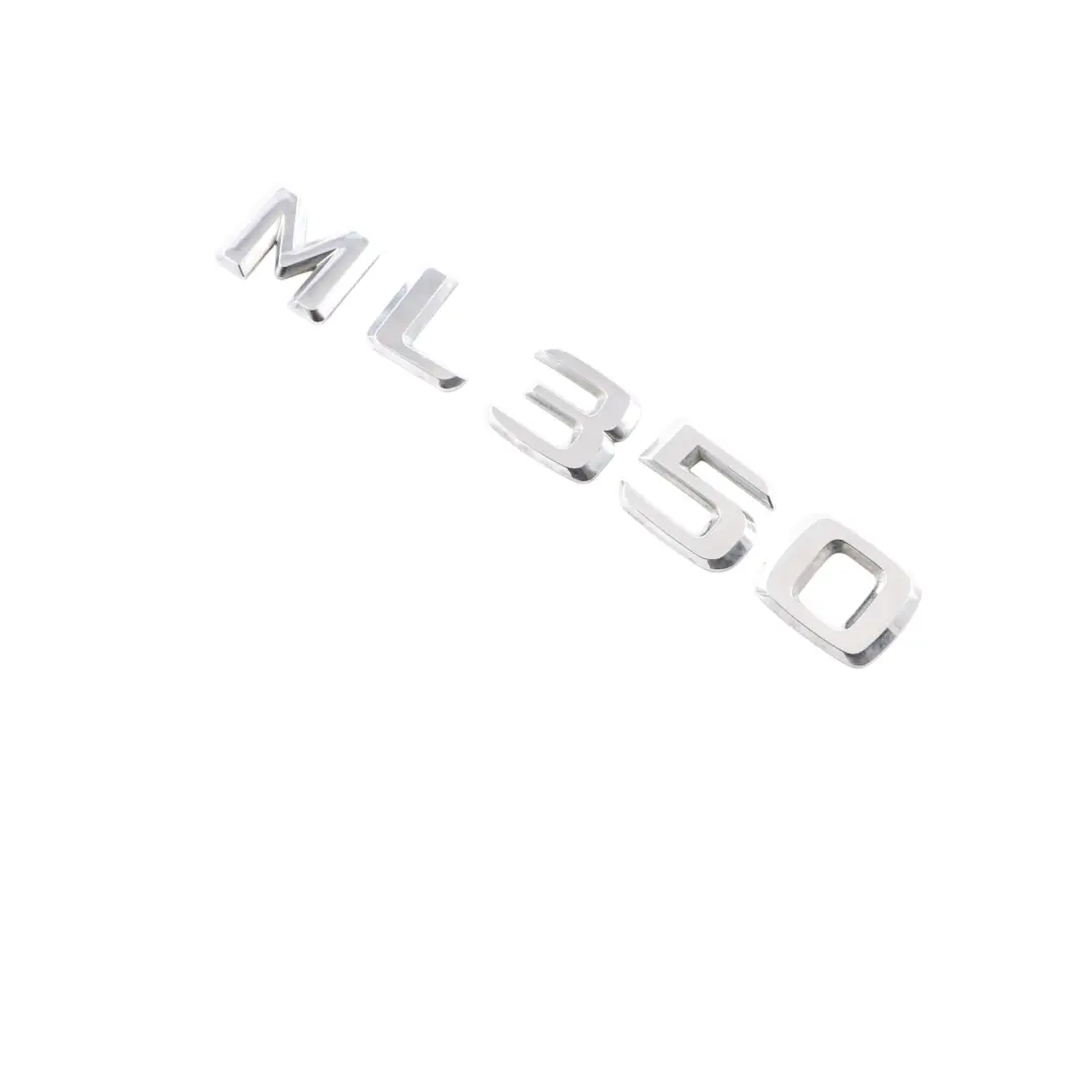 ML350 Emblemat Napis Klapy Bagażnika Chrom do Mercedes W164 o numerze A1648171215 Mercedes W164 ML350 Emblemat Napis Klapy Bagażnika Chrom - SKU A1648171215 - Numer Części A1648171215