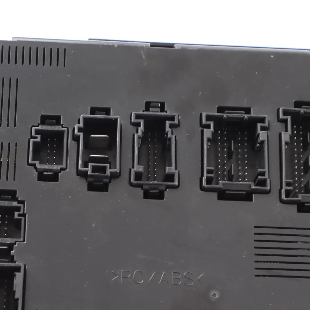 Sam Steuer Modul Sicherungs Kasten Einheit für Mercedes ML W164 mit Teilenummer A1649005001 Mercedes ML W164 Sam Steuer Modul Sicherungs Kasten Einheit - SKU A1649005001 - Teilenummer A1649005001