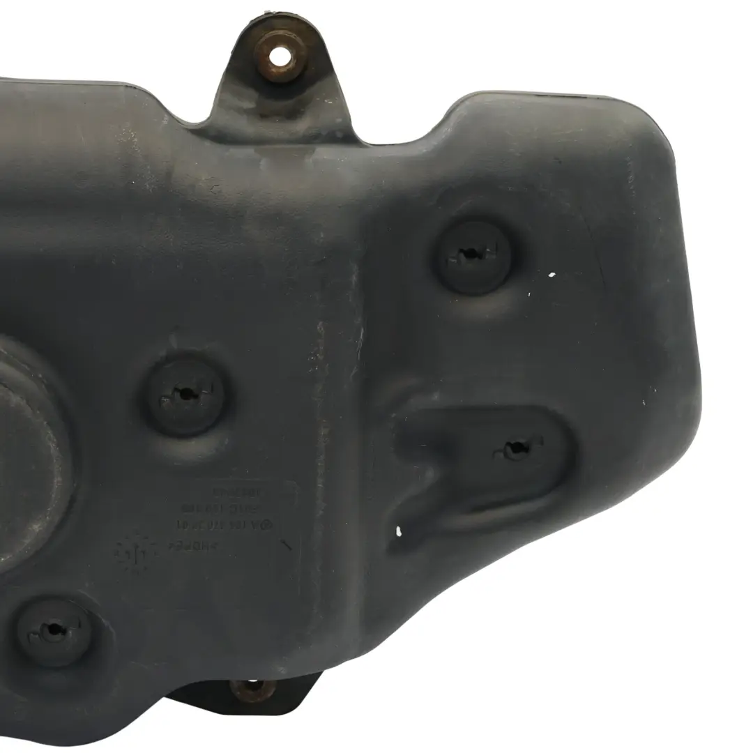 Mercedes W166 Motor Diesel AdBlue SCR Aditivo Depósito de Fluido - SKU A1664703701 - Número de pieza A1664703701