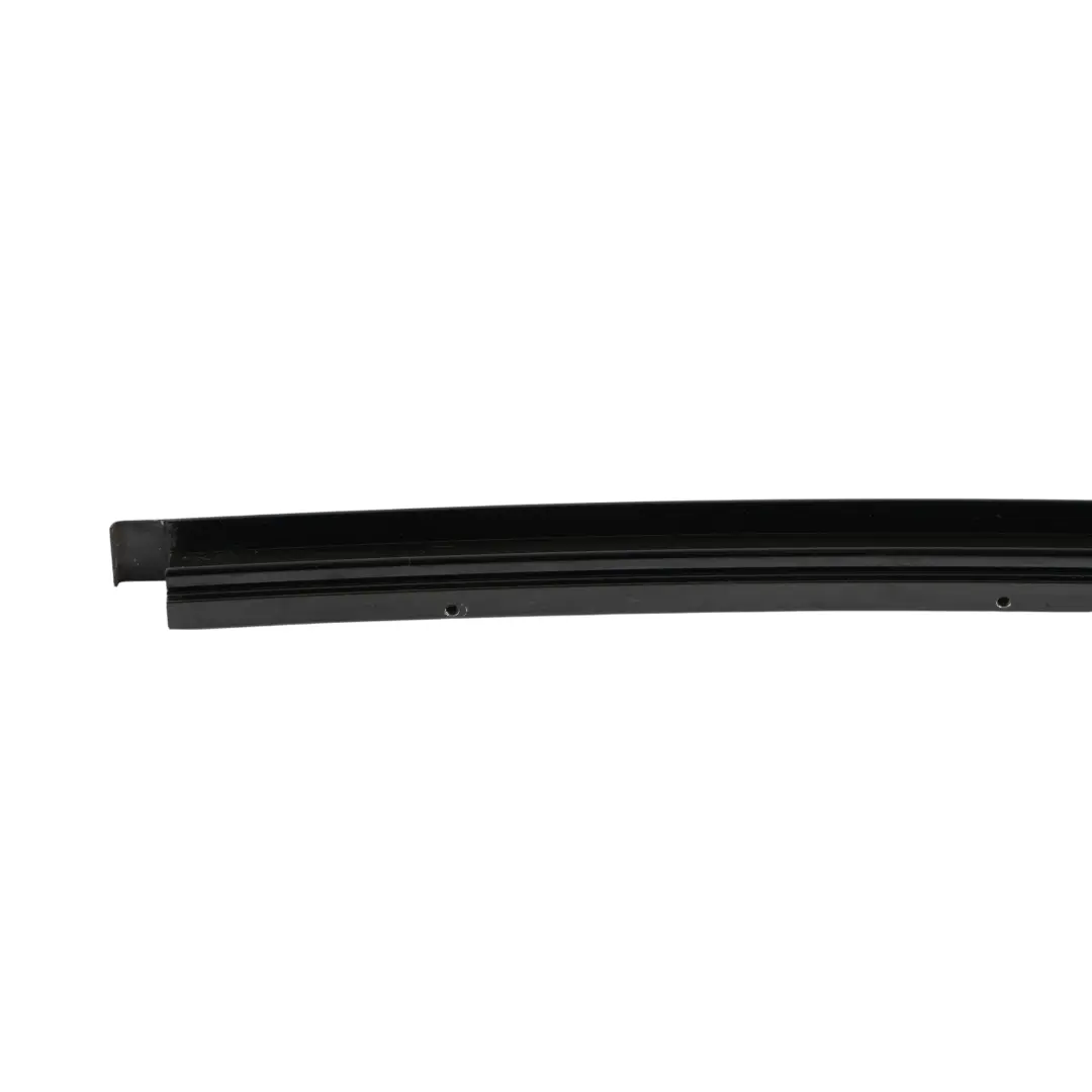 Mercedes X166 Lunotto Posteriore Pilastro Guida Divider Sinistro - SKU A1667300319 - Numero di parte A1667300319