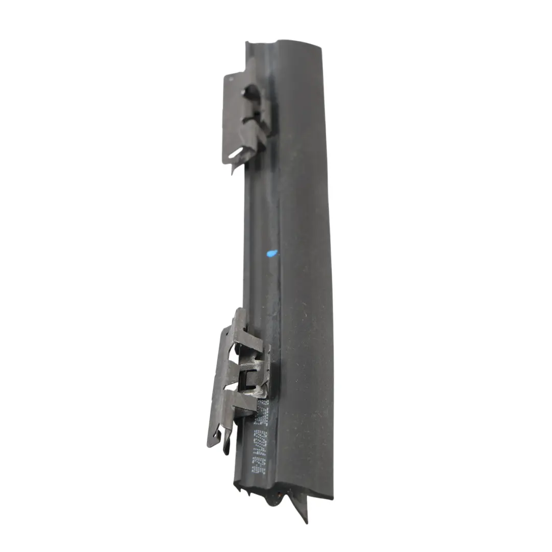 Fenster Schienen Dichtungs Leiste Hinten Links für Mercedes GL X166 mit Teilenummer A1667300324 Mercedes GL X166 Fenster Schienen Dichtungs Leiste Hinten Links - SKU A1667300324 - Teilenummer A1667300324