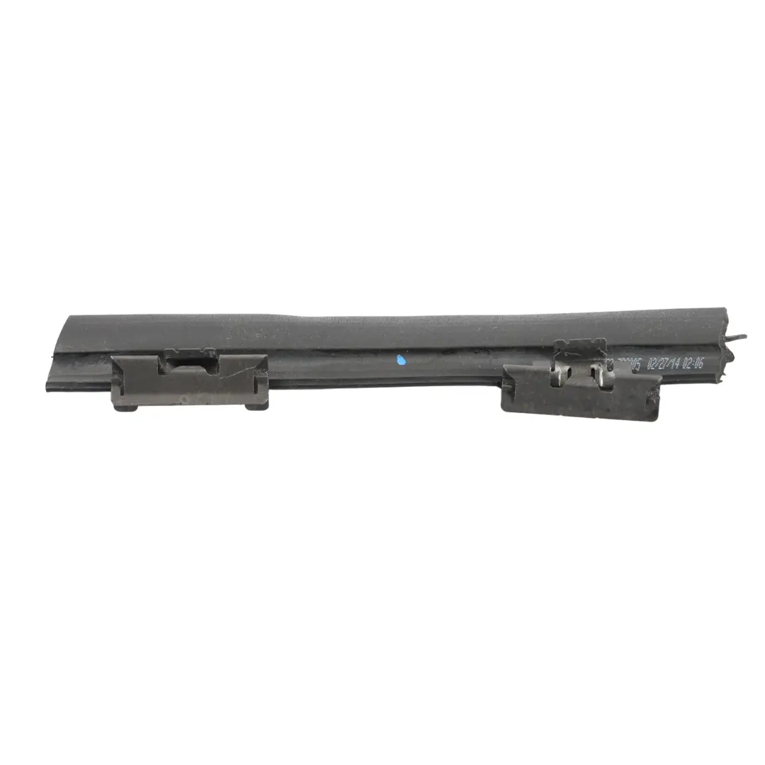 Mercedes GL X166 Bande D'Étanchéité Pour Rail Vitre Arrière Gauche - SKU A1667300324 - Numéro de pièce A1667300324