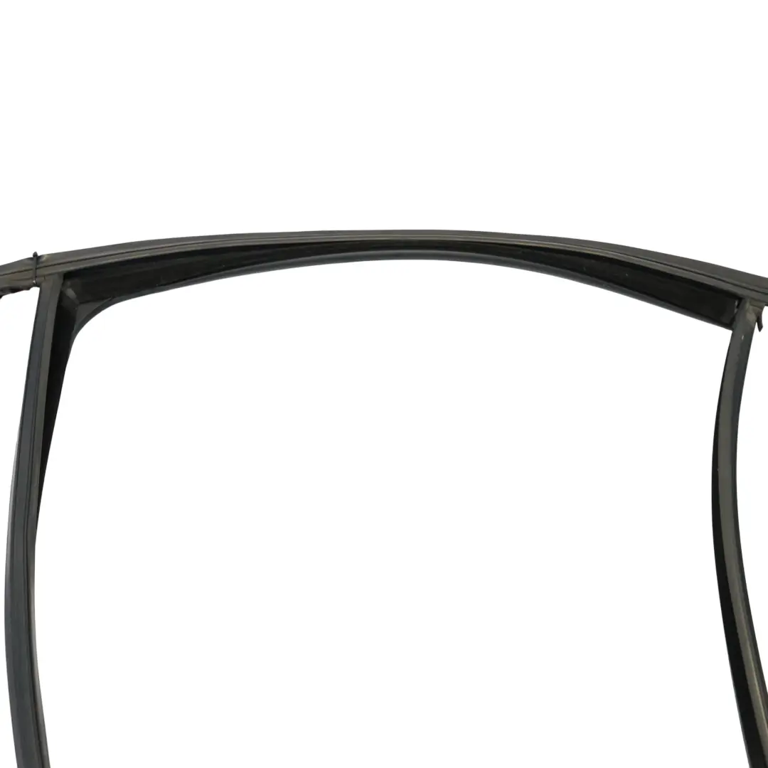 Mercedes X166 Porta Posteriore Sinistra Finestrino Guida Guarnizione - SKU A1667350325 - Numero di parte A1667350325