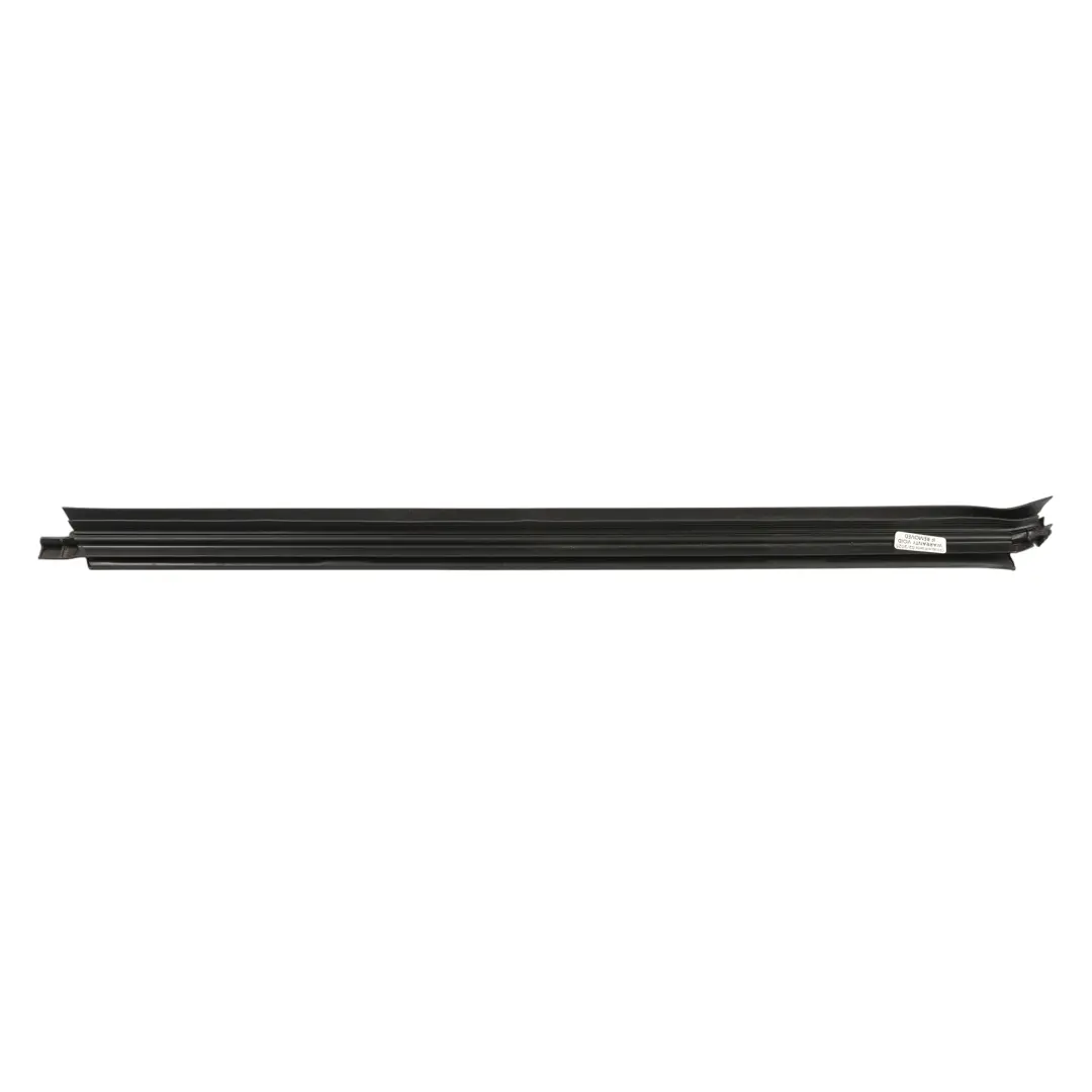 Mercedes X166 Puerta Trasera Interior Junta De Goma Strip Izquierda - SKU A1667352300 - Número de pieza A1667352300