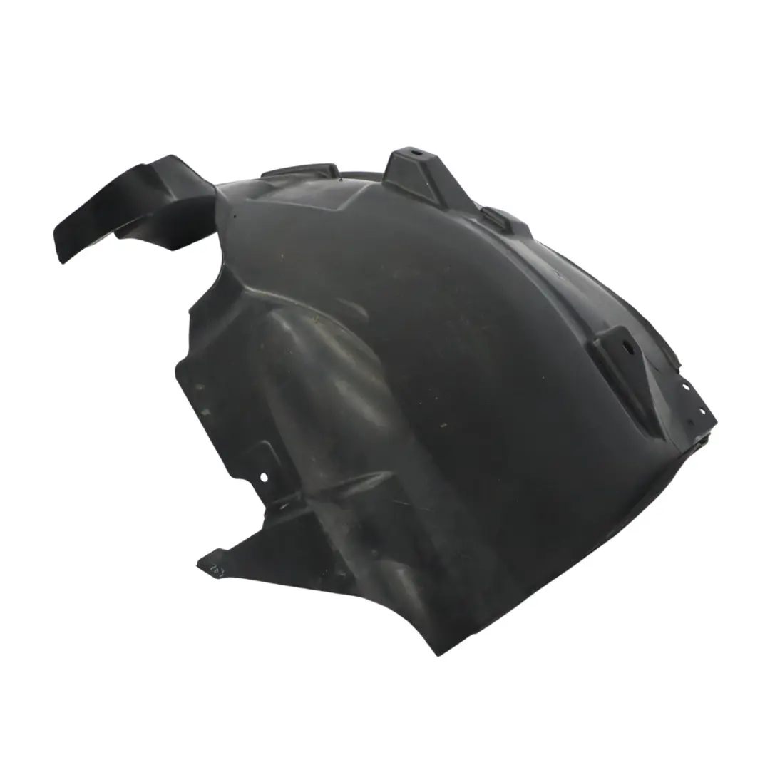 Arch Housing Front Right O/S Wheel Mud Cover to Mercedes X166 Wheel with Part number A1668847722 Mercedes X166 Wheel Arch Housing Front Right O/S Wheel Mud Cover - SKU A1668847722 - Part number A1668847722