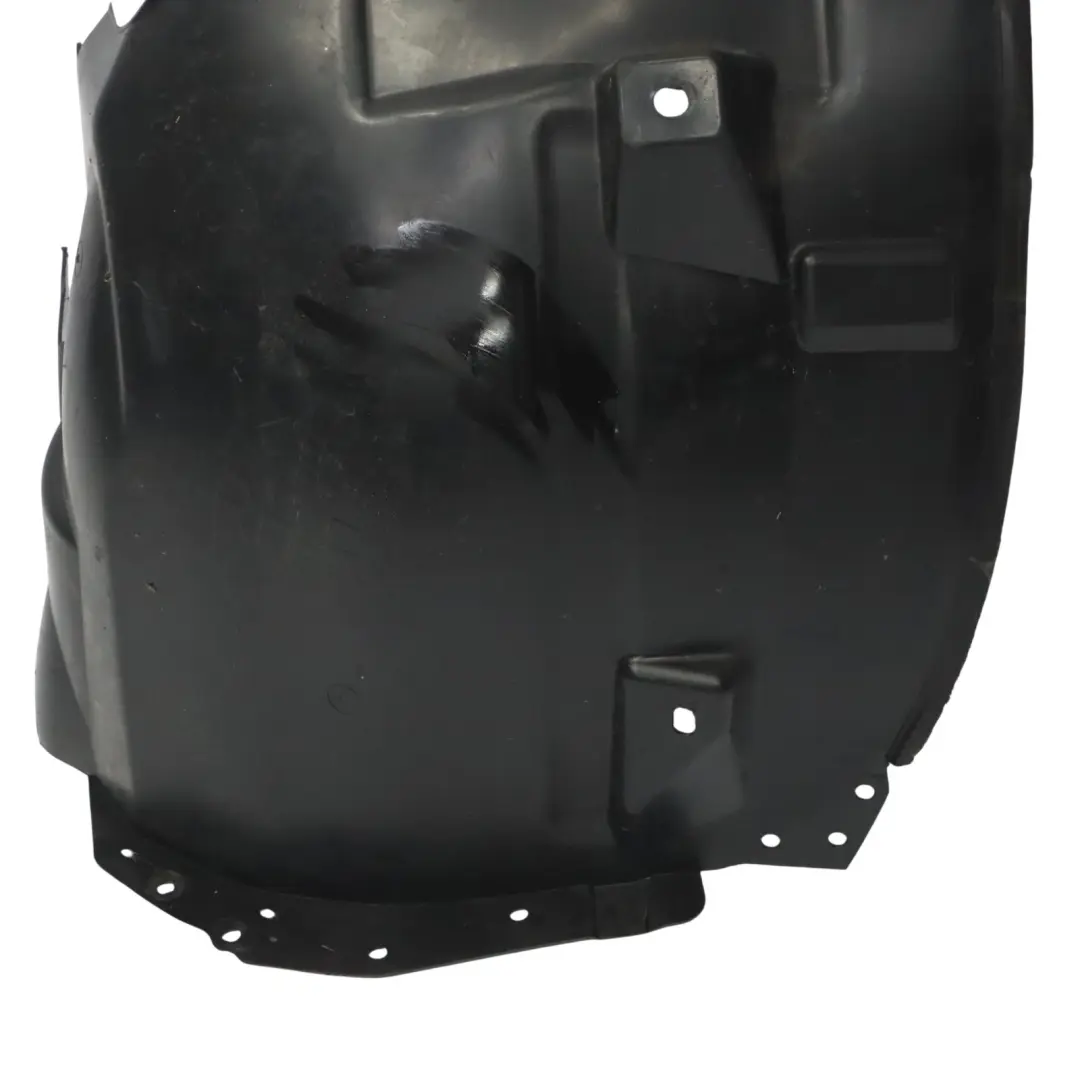 Carcasa Del Paso De Rueda Delantero Derecho Cubrebarro para Mercedes X166 con número de pieza A1668847722 Mercedes X166 Carcasa Del Paso De Rueda Delantero Derecho Cubrebarro - SKU A1668847722 - Número de pieza A1668847722