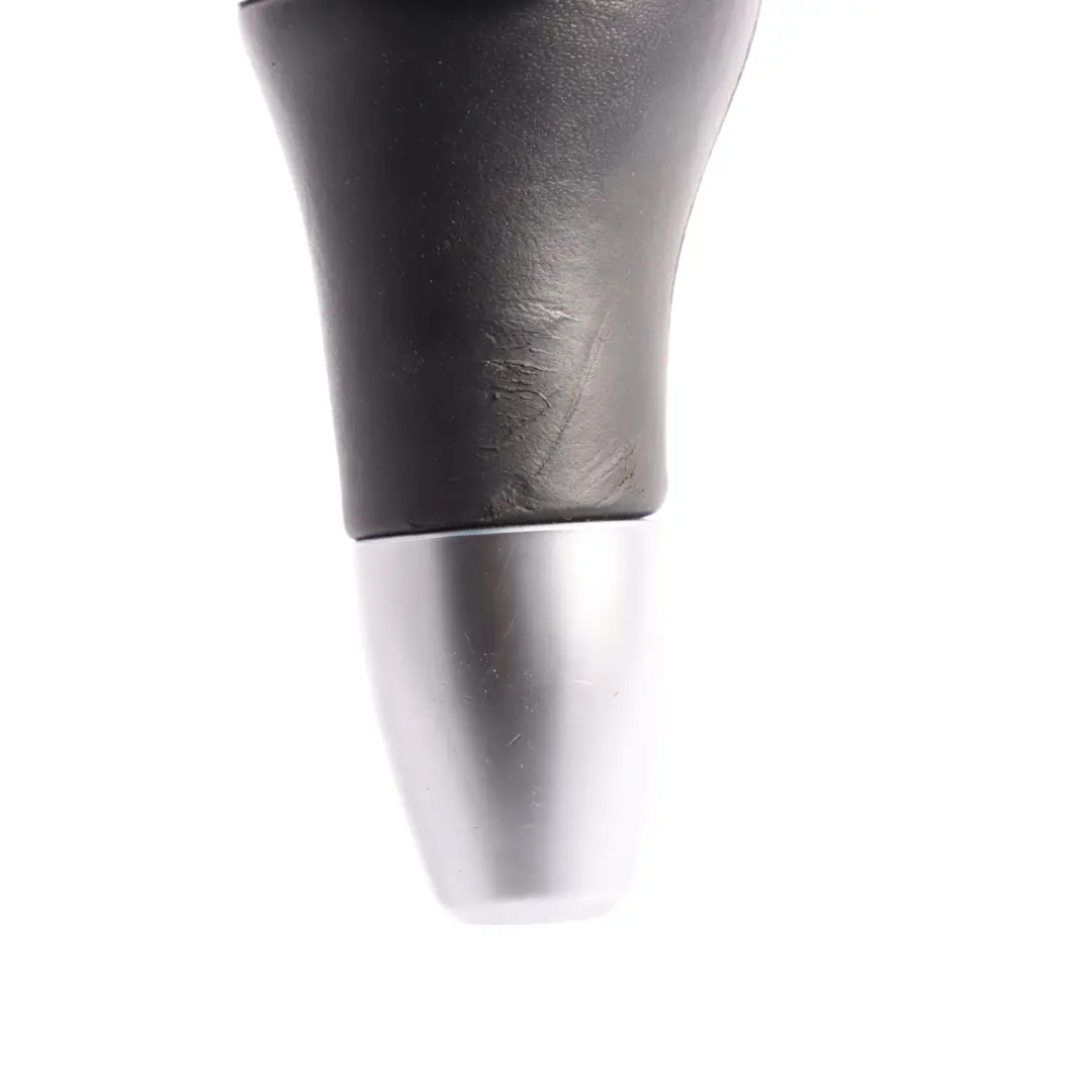 Pomello Cambio Automatico Leva Cambio Argento per Mercedes W169 W245 con numero di parte A1693740810 Mercedes W169 W245 Pomello Cambio Automatico Leva Cambio Argento - SKU A1693740810 - Numero di parte A1693740810