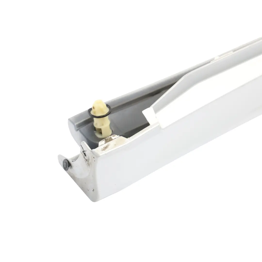 Schwellerleiste Blende Schweller Links Polar Silber 761 für Mercedes W245 mit Teilenummer A1696111508 Mercedes W245 Schwellerleiste Blende Schweller Links Polar Silber 761 - SKU A1696111508-PLS - Teilenummer A1696111508