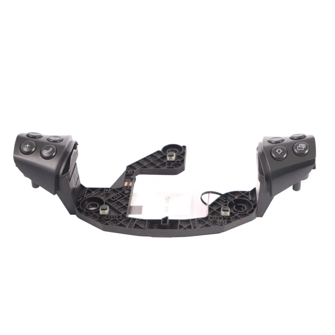 Botón Interruptor Multimedia Teléfono Control para Mercedes W169 Volante con número de pieza A1698207310 Mercedes W169 Volante Botón Interruptor Multimedia Teléfono Control - SKU A1698207310 - Número de pieza A1698207310