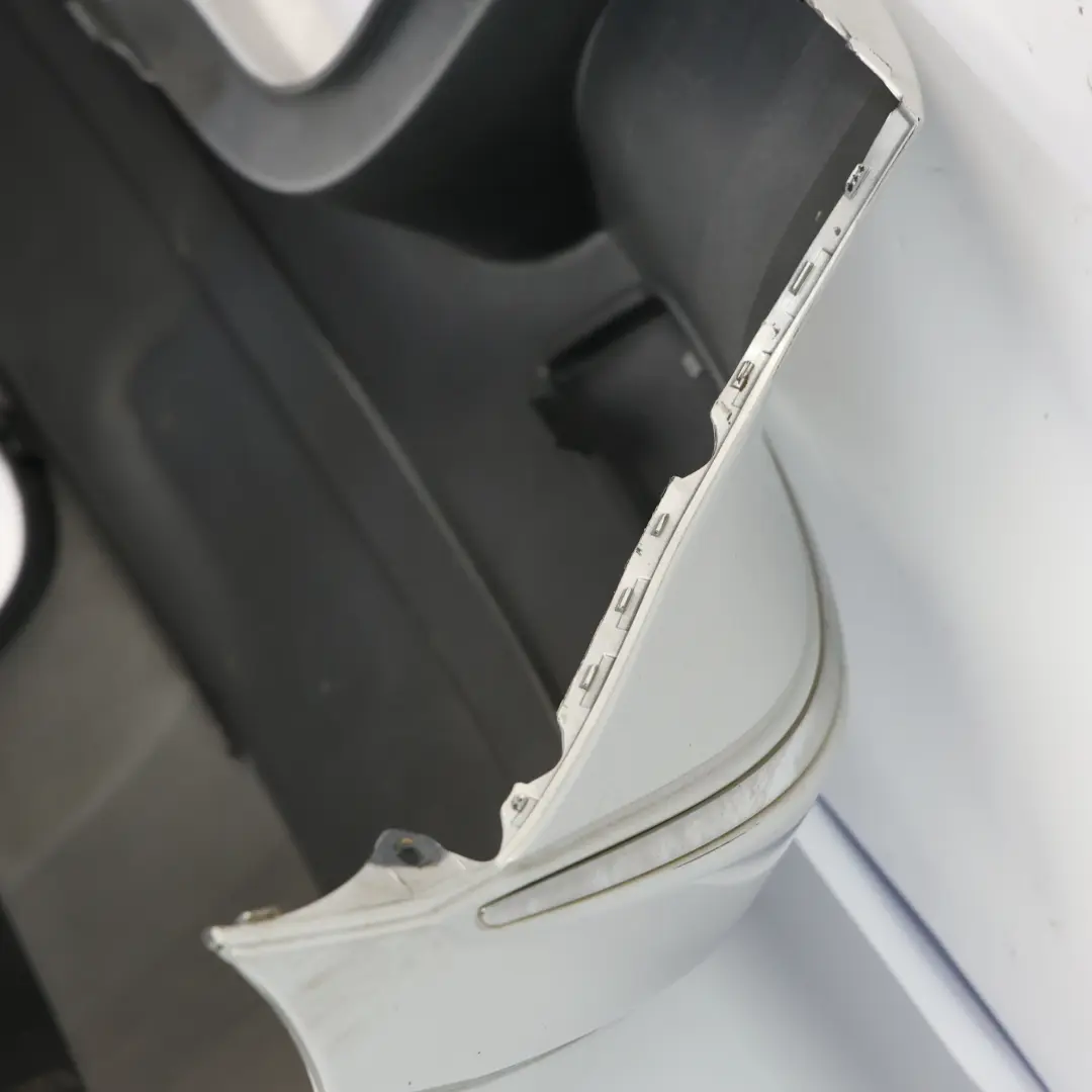 Tylny Zderzak Polar Silver Srebrny Metalik - 761 do Mercedes W245 o numerze A1698851638 Mercedes W245 Tylny Zderzak Polar Silver Srebrny Metalik - 761 - SKU A1698851638-PLS - Numer Części A1698851638