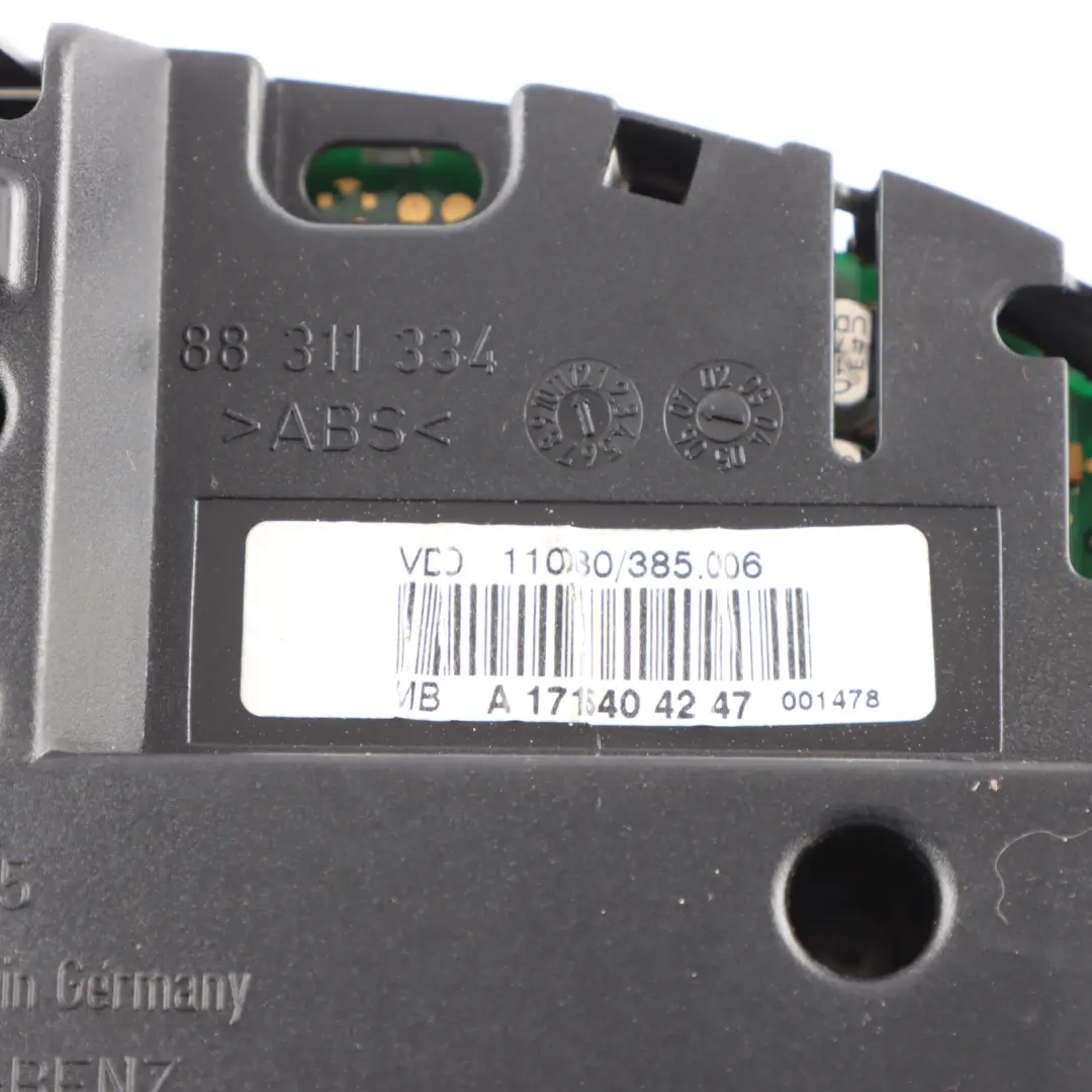 Instrument Cluster Speedo Clocks Automatic to Mercedes SLK R171 Petrol with Part number A1715404247 Mercedes SLK R171 Petrol Instrument Cluster Speedo Clocks Automatic - SKU RHD-A1715404247 - Part number A1715404247