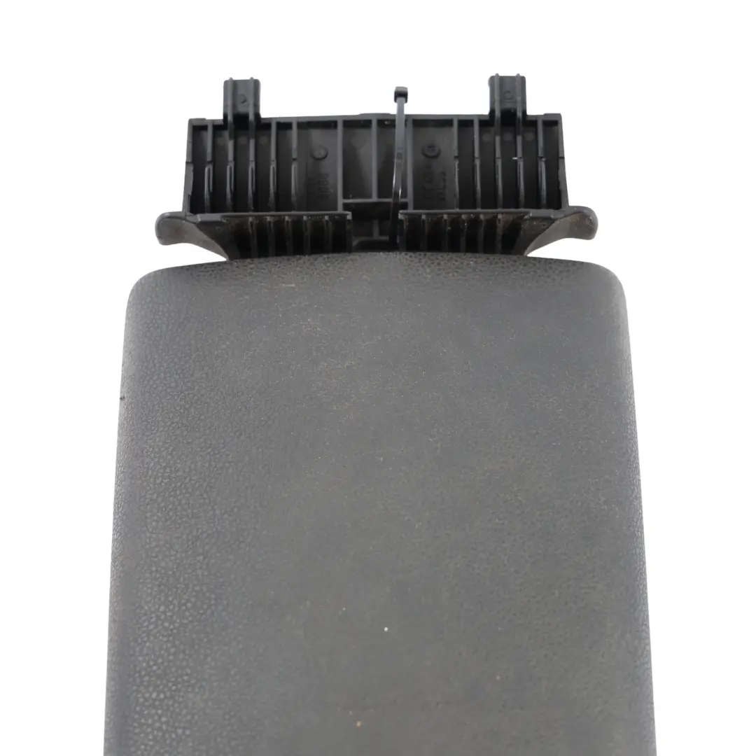 Hintere Rückenlehne Mittelkonsole Armlehne Kunstleder für Mercedes R171 mit Teilenummer A1716800196 Mercedes R171 Hintere Rückenlehne Mittelkonsole Armlehne Kunstleder - SKU A1716800196 - Teilenummer A1716800196