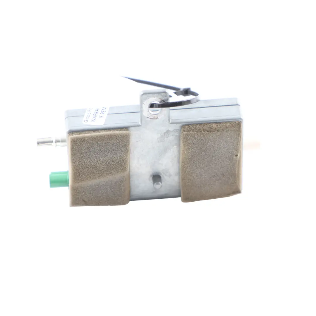 Antenna Amplificatore ECU per Mercedes SLK R171 con numero di parte A1718205689 Mercedes SLK R171 Antenna Amplificatore ECU - SKU A1718205689 - Numero di parte A1718205689
