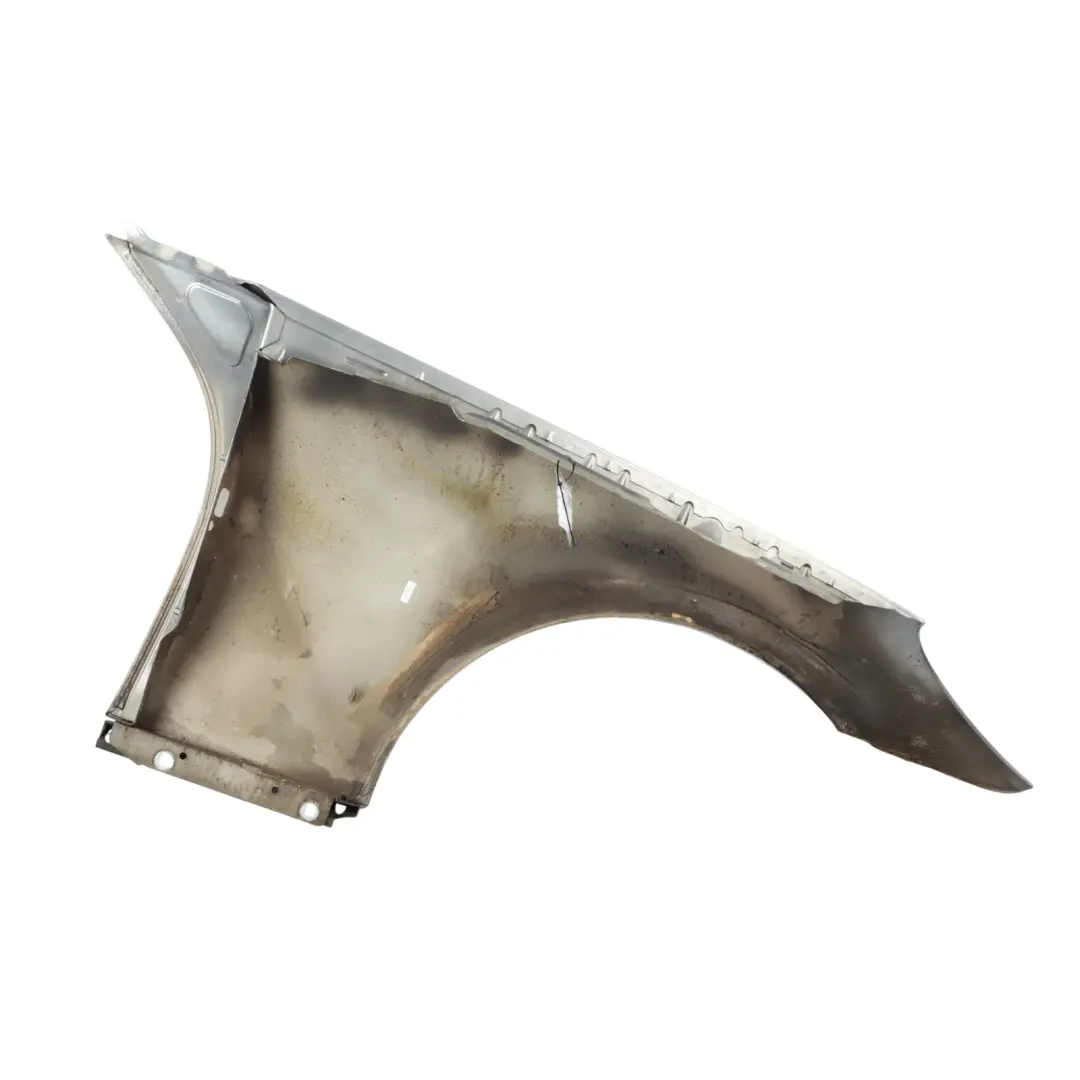 Wing Fender Panel Front Left N/S Side Trim Tellurium Silver - 762 to Mercedes R171 with Part number A1718800306 Mercedes R171 Wing Fender Panel Front Left N/S Side Trim Tellurium Silver - 762 - SKU A1718800306-PAL - Part number A1718800306