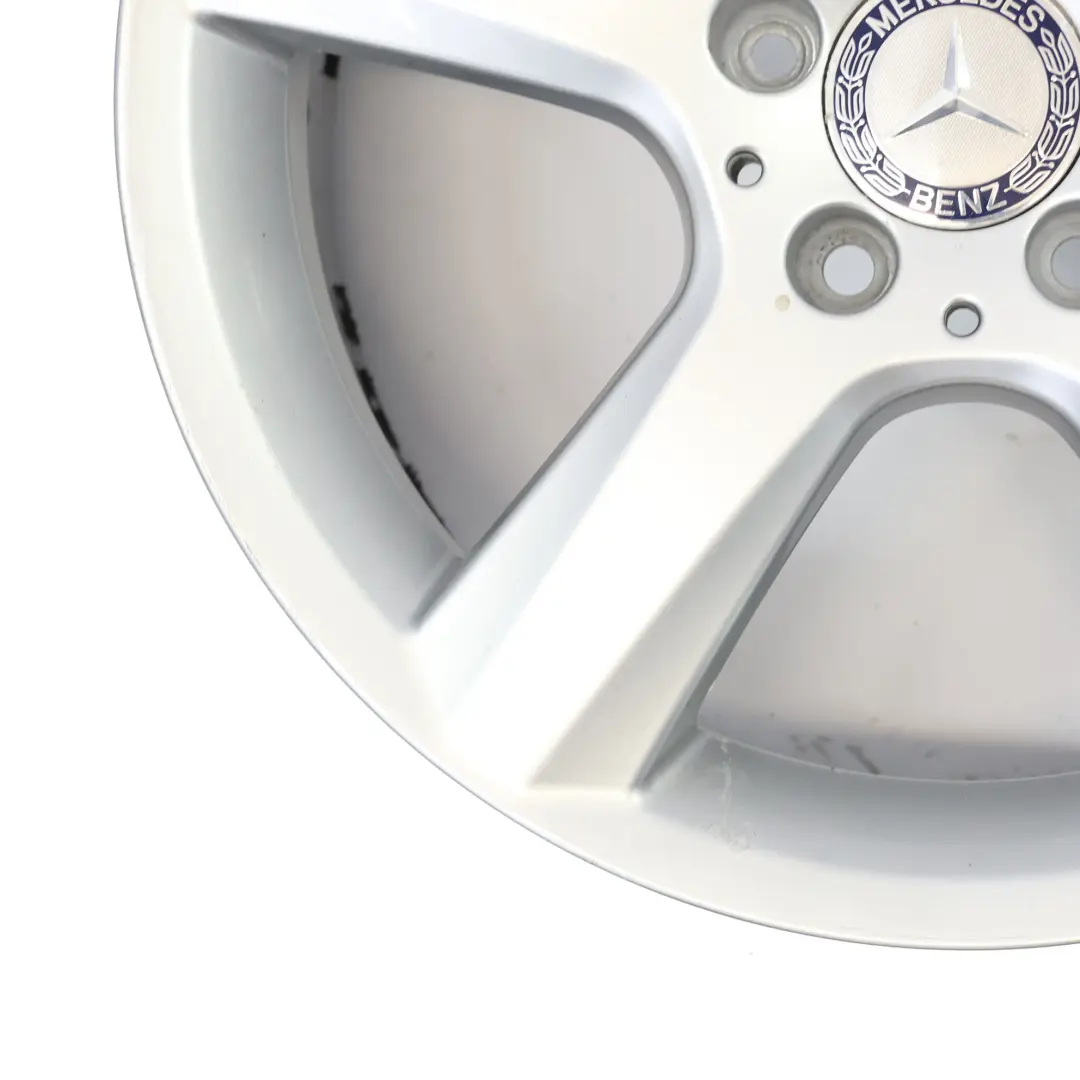 Silberne Leichtmetallfelge 17" 7,5J ET:42 5 Speichen für Mercedes R172 mit Teilenummer A1724013602 Mercedes R172 Silberne Leichtmetallfelge 17" 7,5J ET:42 5 Speichen - SKU A1724013602-1 - Teilenummer A1724013602