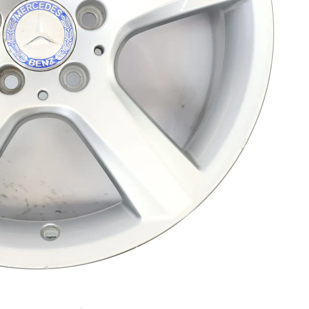 Silberne Leichtmetallfelge 17" 8,5J ET:36 5 Speichen für Mercedes R172 mit Teilenummer A1724013702 Mercedes R172 Silberne Leichtmetallfelge 17" 8,5J ET:36 5 Speichen - SKU A1724013702-2 - Teilenummer A1724013702