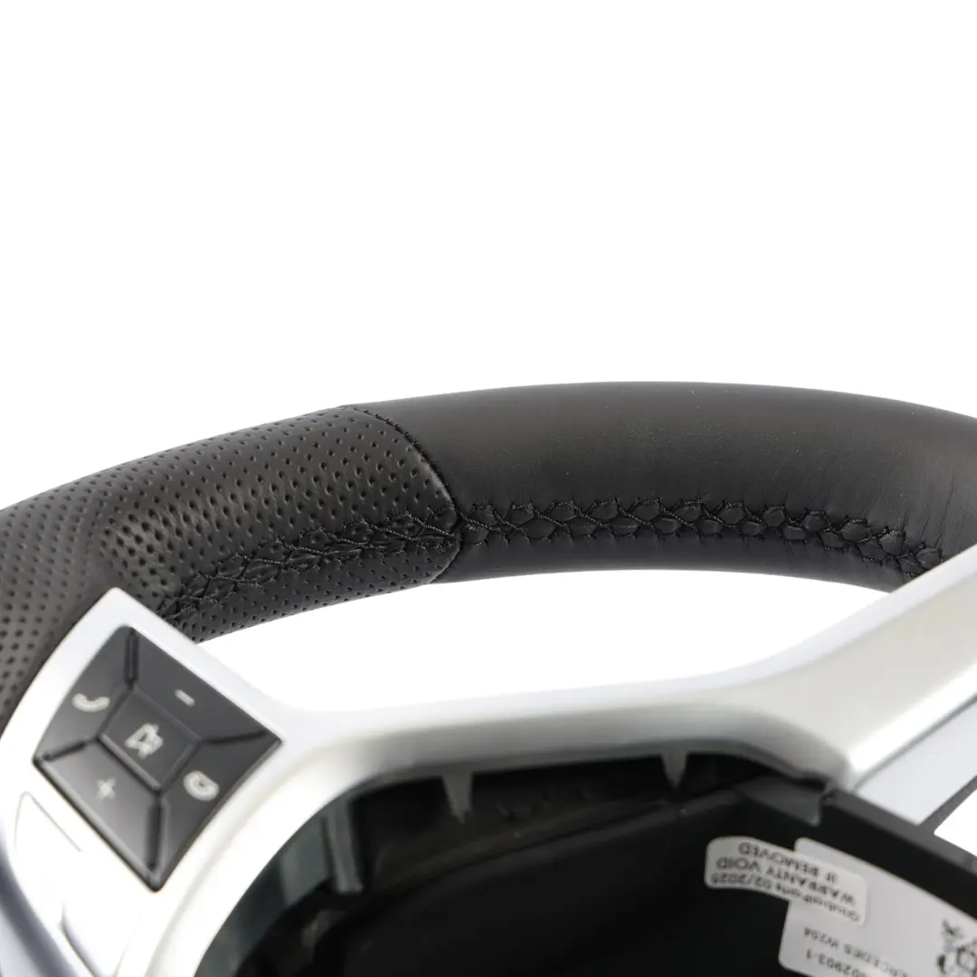 Volante Mercedes W176 W204 C207 W212 NUOVO in pelle nera Sport - SKU A1724602903-1 - Numero di parte A1724602903