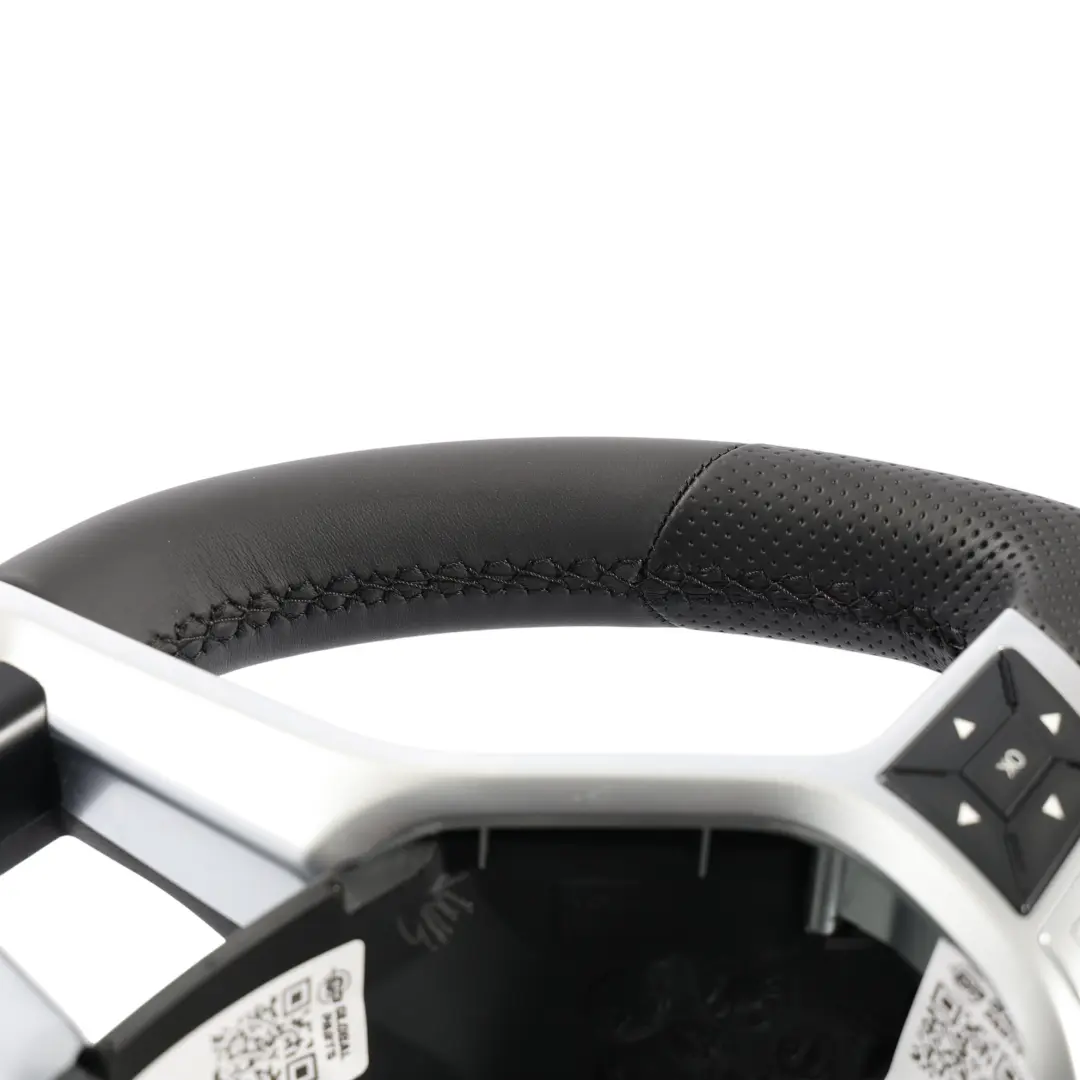 NUOVO in pelle nera Sport per Volante Mercedes W176 W204 C207 W212 con numero di parte A1724602903 Volante Mercedes W176 W204 C207 W212 NUOVO in pelle nera Sport - SKU A1724602903-1 - Numero di parte A1724602903