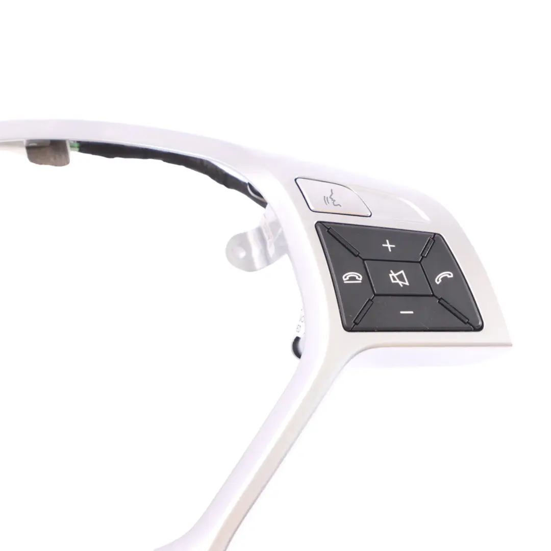 Interuptor Volante Mercedes W176 W204 Botón Multifunción Embelecedor para con número de pieza A1725400262 Interuptor Volante Mercedes W176 W204 Botón Multifunción Embelecedor - SKU A1725400262-3 - Número de pieza A1725400262