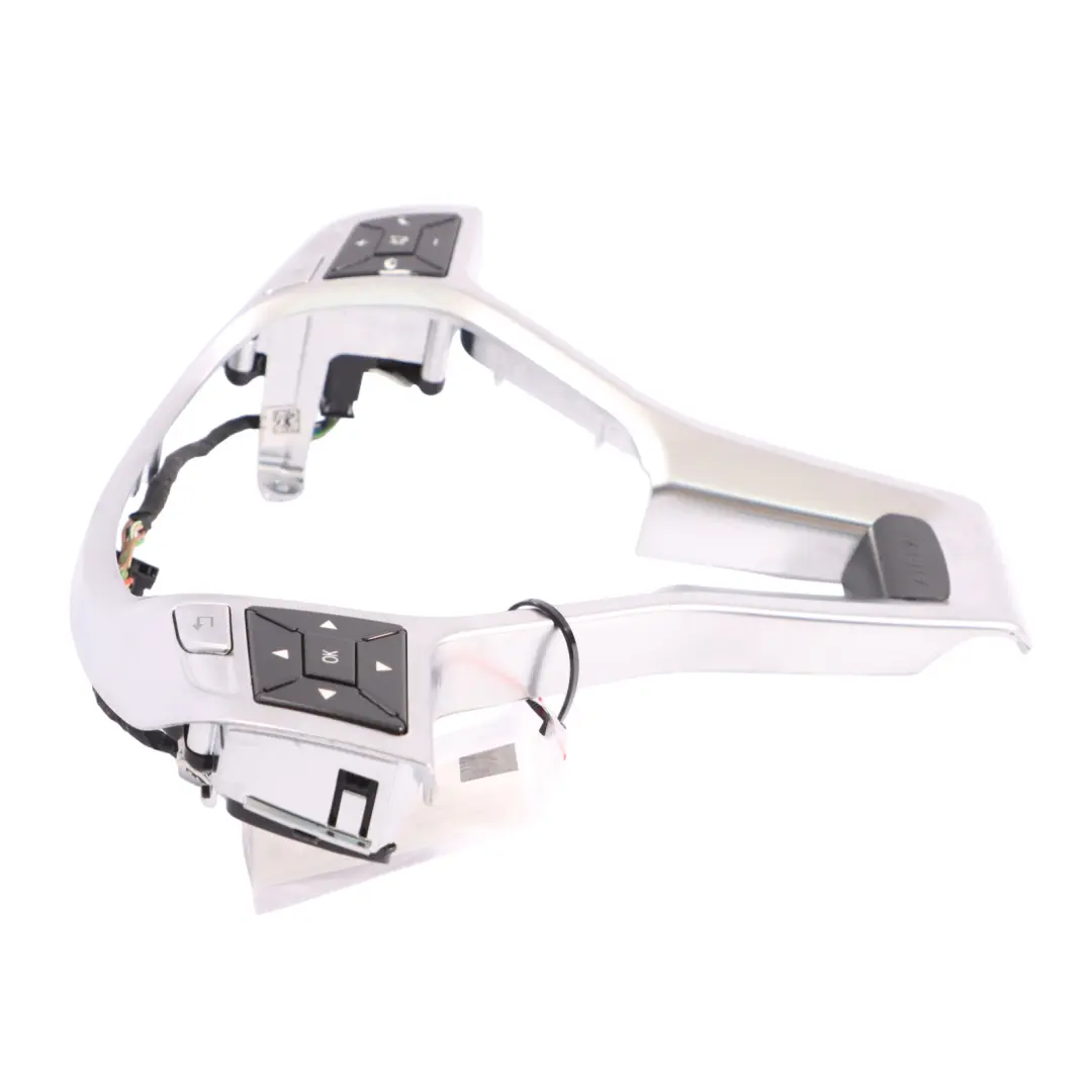 Interupteur Volant Mercedes W176 W204 Bouton Multifonction Garniture pour à propos du numéro de pièce A1725400262 Interupteur Volant Mercedes W176 W204 Bouton Multifonction Garniture - SKU A1725400262-4 - Numéro de pièce A1725400262