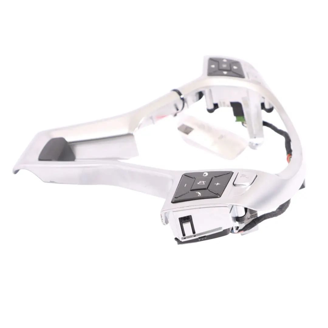 Interupteur Volant Mercedes W176 W204 Bouton Multifonction Garniture pour à propos du numéro de pièce A1725400262 Interupteur Volant Mercedes W176 W204 Bouton Multifonction Garniture - SKU A1725400262-4 - Numéro de pièce A1725400262