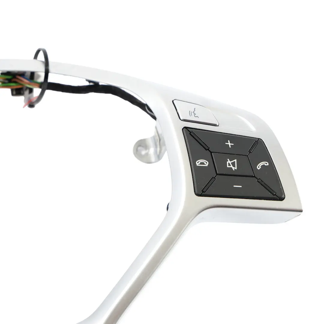 Mercedes R172 Lenkradschalter Multifunktionstaste Silber Zierleiste - SKU A1725400362-2 - Teilenummer A1725400362