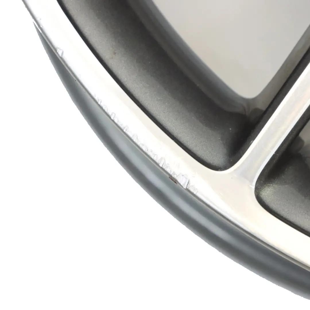 Leicht metall felge 18" ET:52 7.5J für Mercedes W176 AMG mit Teilenummer A1764010200 Mercedes W176 AMG Leicht metall felge 18" ET:52 7.5J - SKU A1764010200-3 - Teilenummer A1764010200