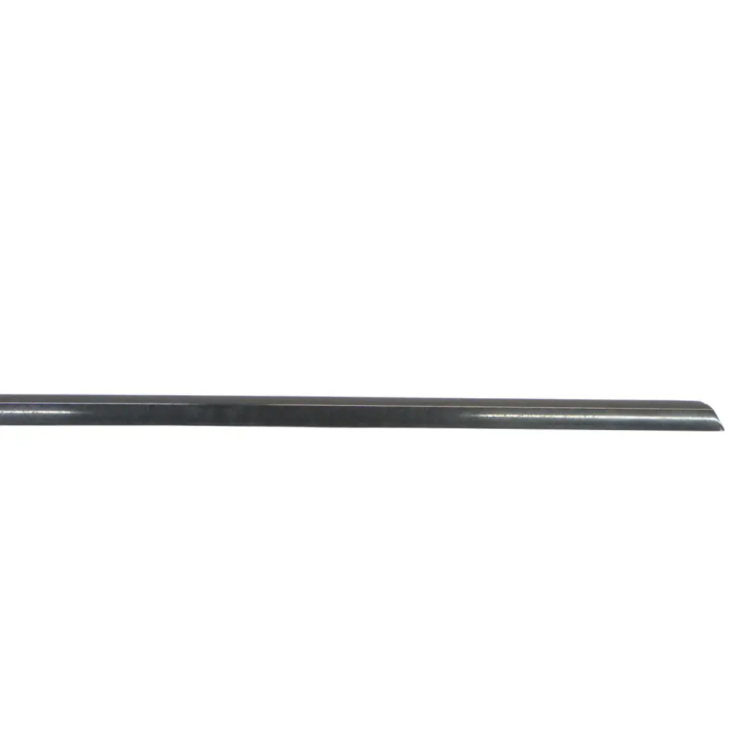 Mercedes W176 Modanatura Striscia Finestrino Anteriore Destra - SKU A1767250182-1 - Numero di parte A1767250182