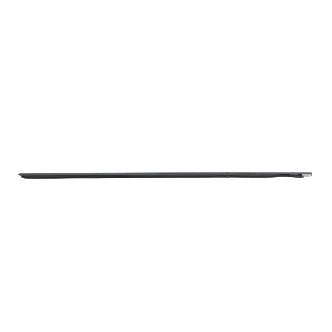 Mercedes W176 Modanatura Striscia Finestrino Anteriore Destra - SKU A1767250182-1 - Numero di parte A1767250182