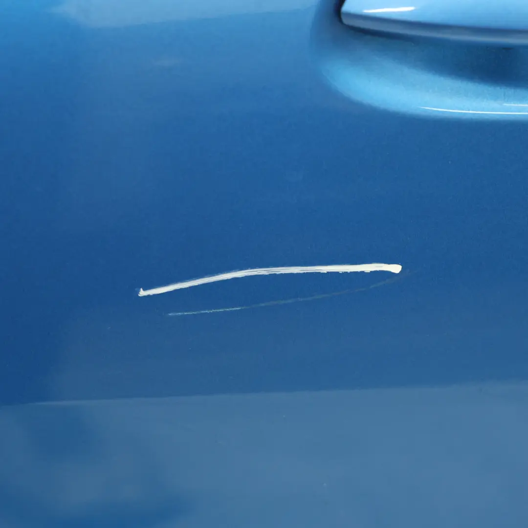 Puerta Trasera Izquierda South Seas Blue Metallic - 162 para Mercedes W176 con número de pieza A1767300105 Mercedes W176 Puerta Trasera Izquierda South Seas Blue Metallic - 162 - SKU A1767300105-SSB - Número de pieza A1767300105