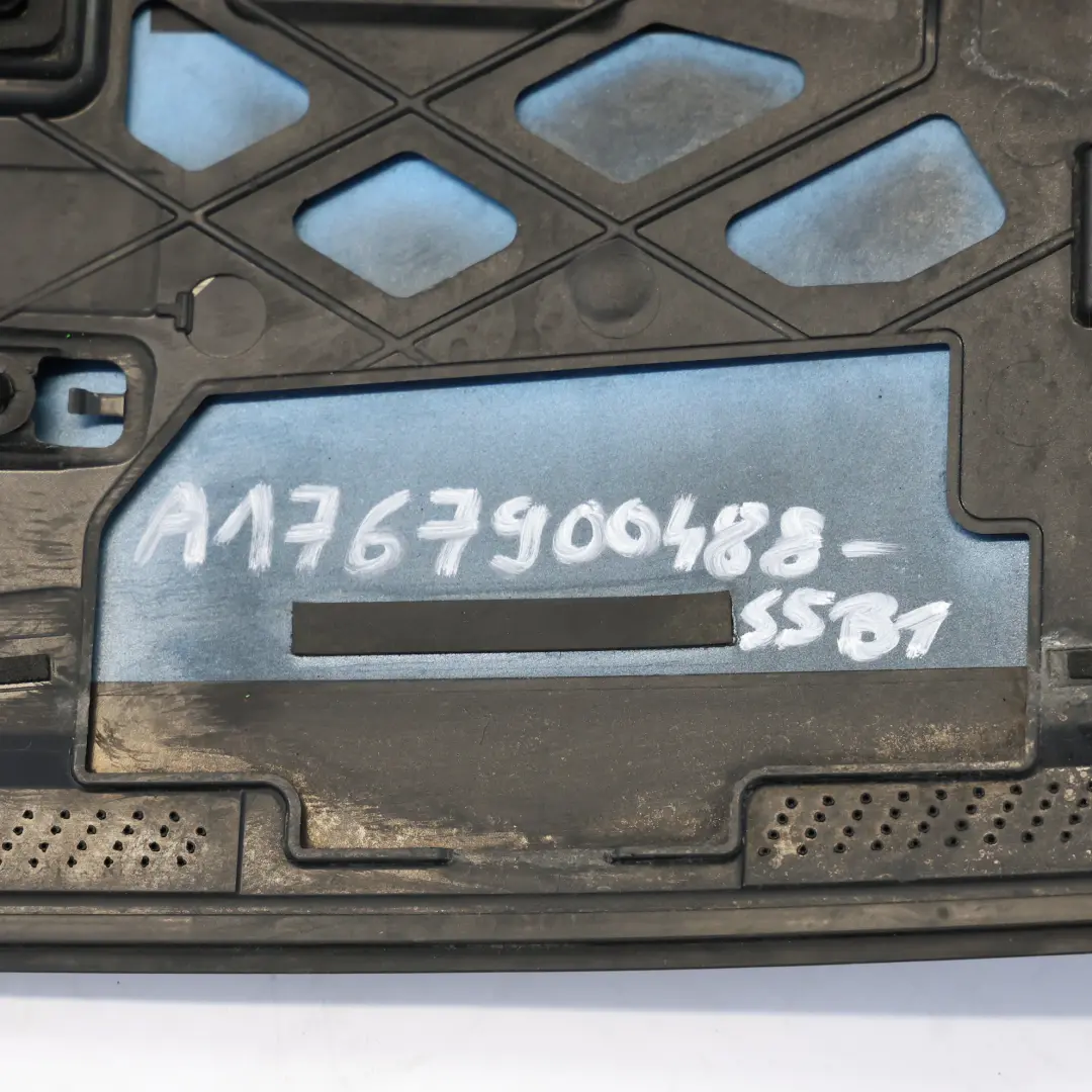 Becquet De Hayon South Seas Blue Metallic - 162 pour Mercedes W176 à propos du numéro de pièce A1767900488 Mercedes W176 Becquet De Hayon South Seas Blue Metallic - 162 - SKU A1767900488-SSB1 - Numéro de pièce A1767900488