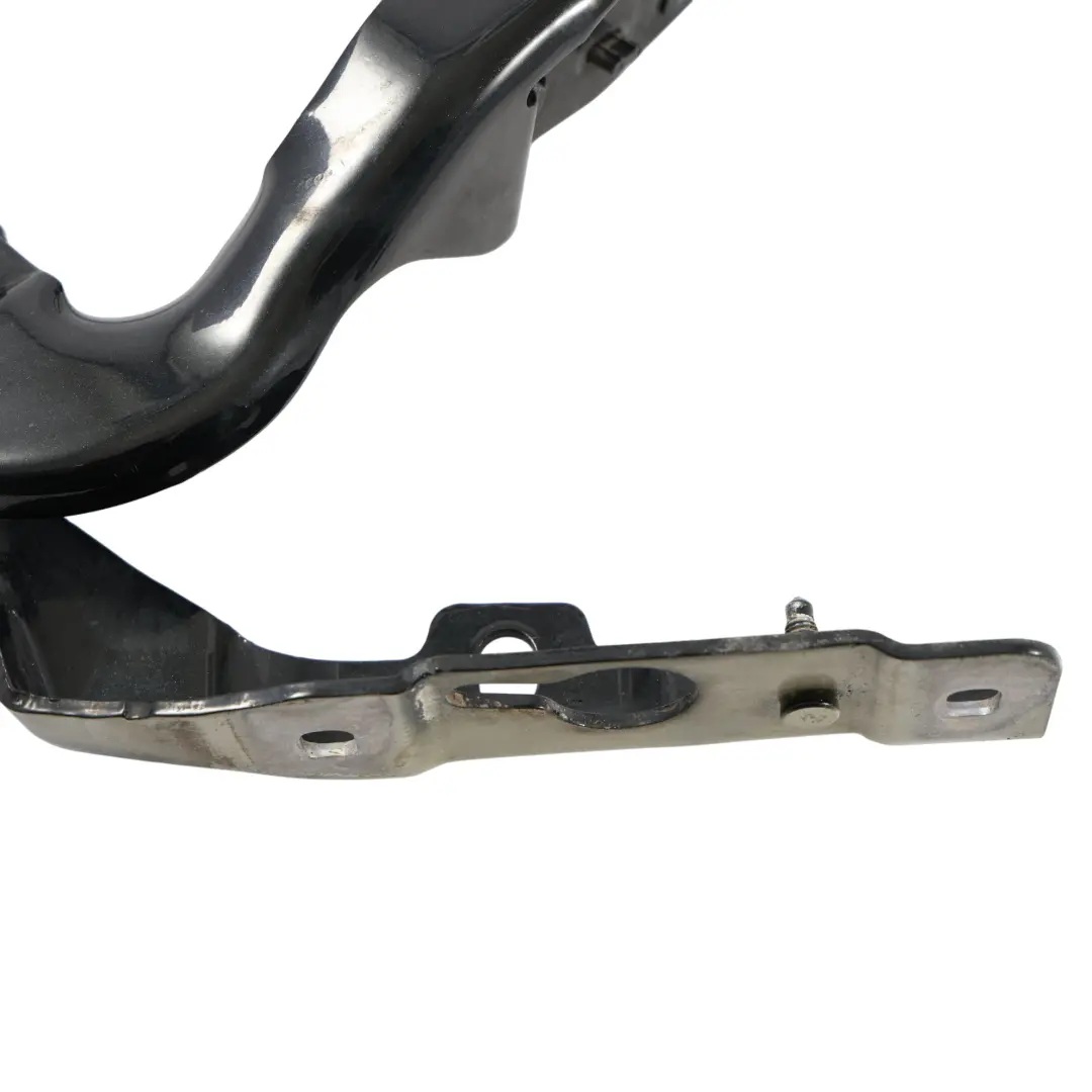 Cerniera Cofano Anteriore Sinistra Nero Cosmico - 191 per Mercedes W176 con numero di parte A1768800328 Mercedes W176 Cerniera Cofano Anteriore Sinistra Nero Cosmico - 191 - SKU A1768800328-COS - Numero di parte A1768800328