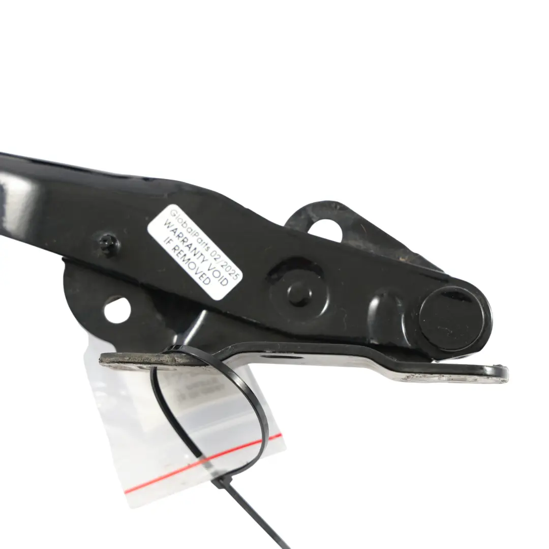 Mercedes W176 Motor Hauben Scharnier Rechts Cosmic Schwarz - 191 - SKU A1768800428-COS - Teilenummer A1768800428