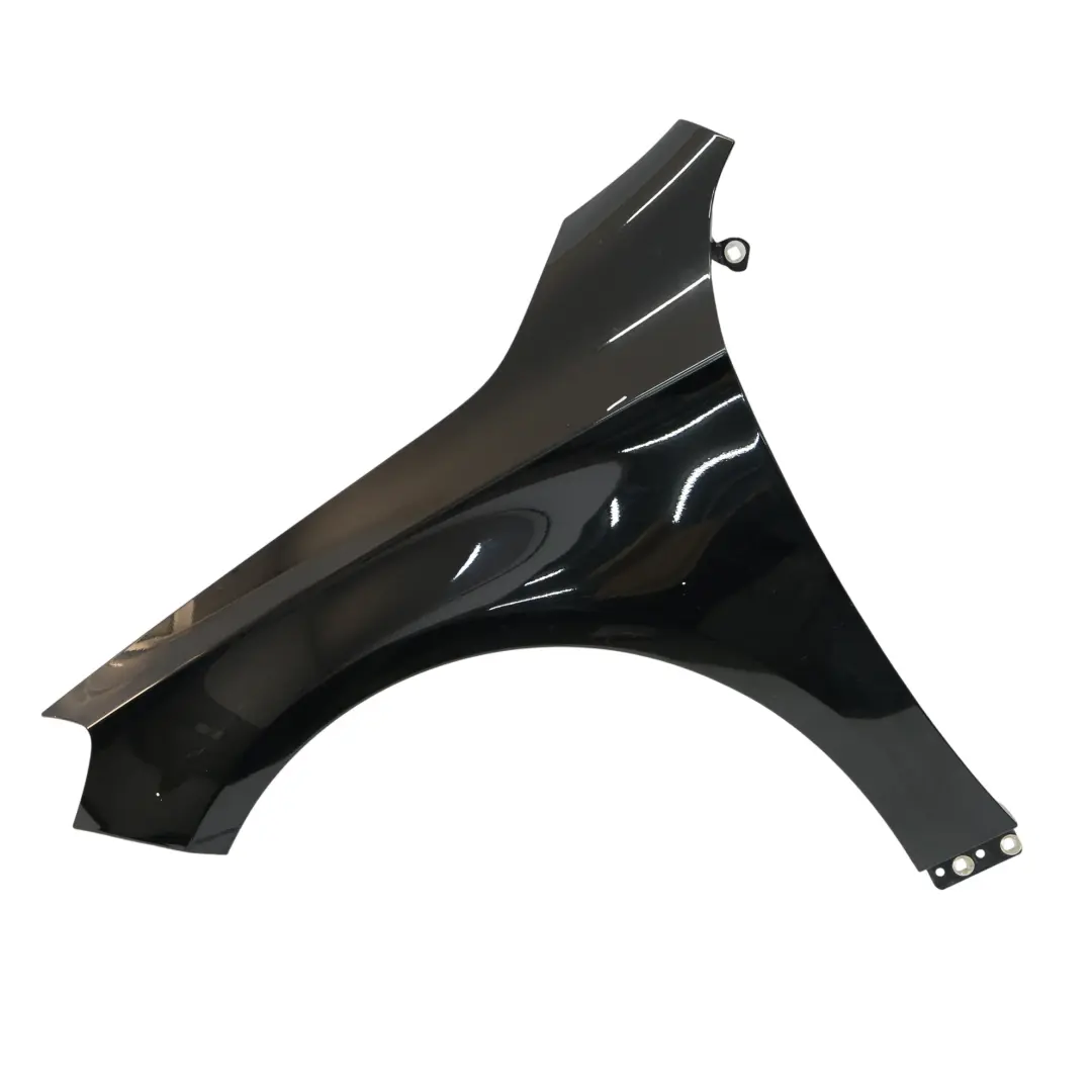 Mercedes W176 Kotflügelverkleidung vorne links Kosmos Schwarz 191 - SKU A1768810101-KB - Teilenummer A1768810101