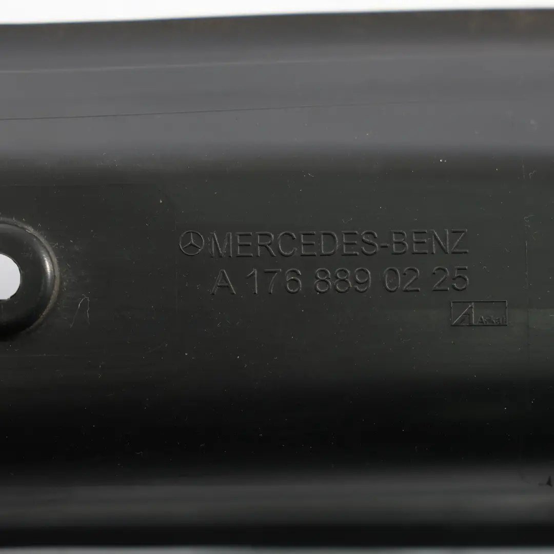Mercedes W176 Aile Panneau aile Avant Droite Support Cache Poussière - SKU A1768890225 - Numéro de pièce A1768890225