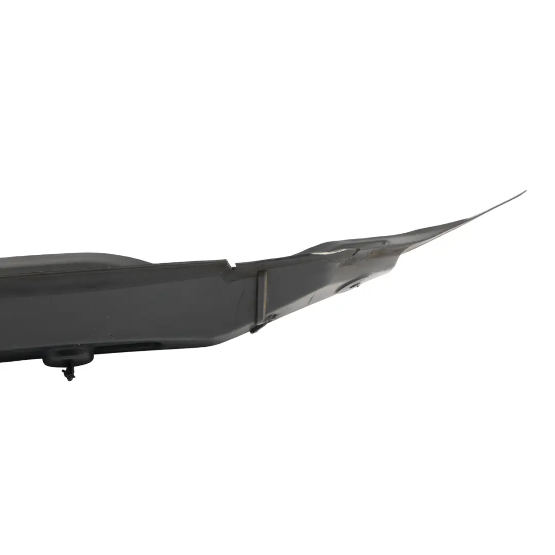 Mercedes W176 Aile Panneau aile Avant Droite Support Cache Poussière - SKU A1768890225 - Numéro de pièce A1768890225