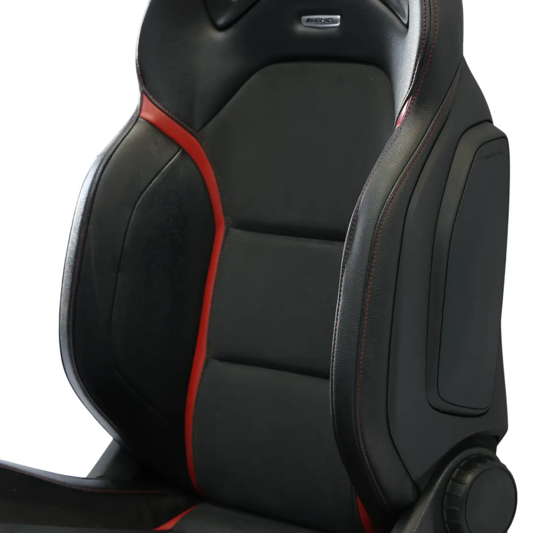 Mercedes W176 Asiento Delantero AMG Performance Cuero Negro Rojo Izquierdo - SKU A1769103602-1 - Número de pieza A1769103602